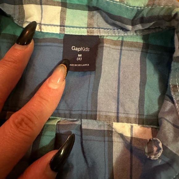 Gap button down size 8 - Picture 3 of 3
